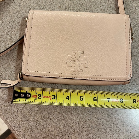 Tory Burch Pink Leather Crossbody Bag/Wallet - Picture 9 of 10